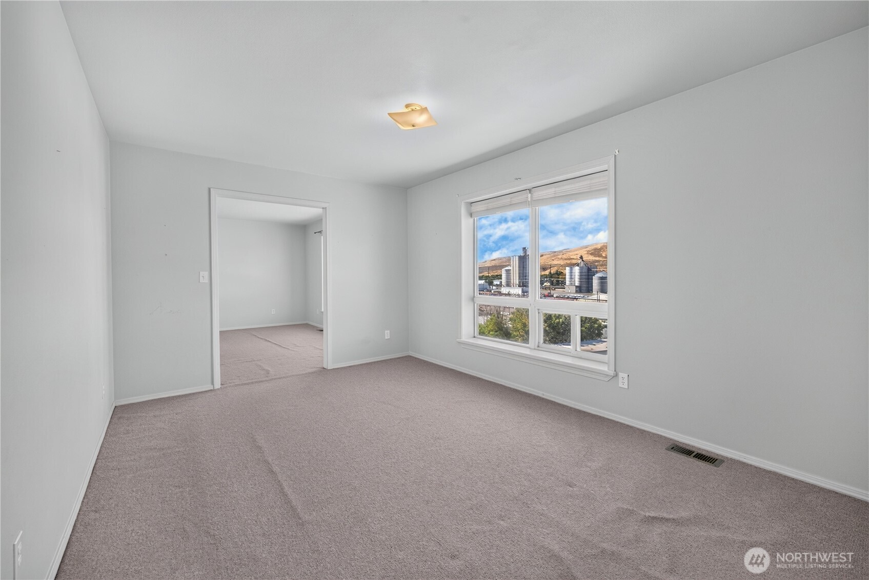 29 Nob Hill Drive Property Photo 17