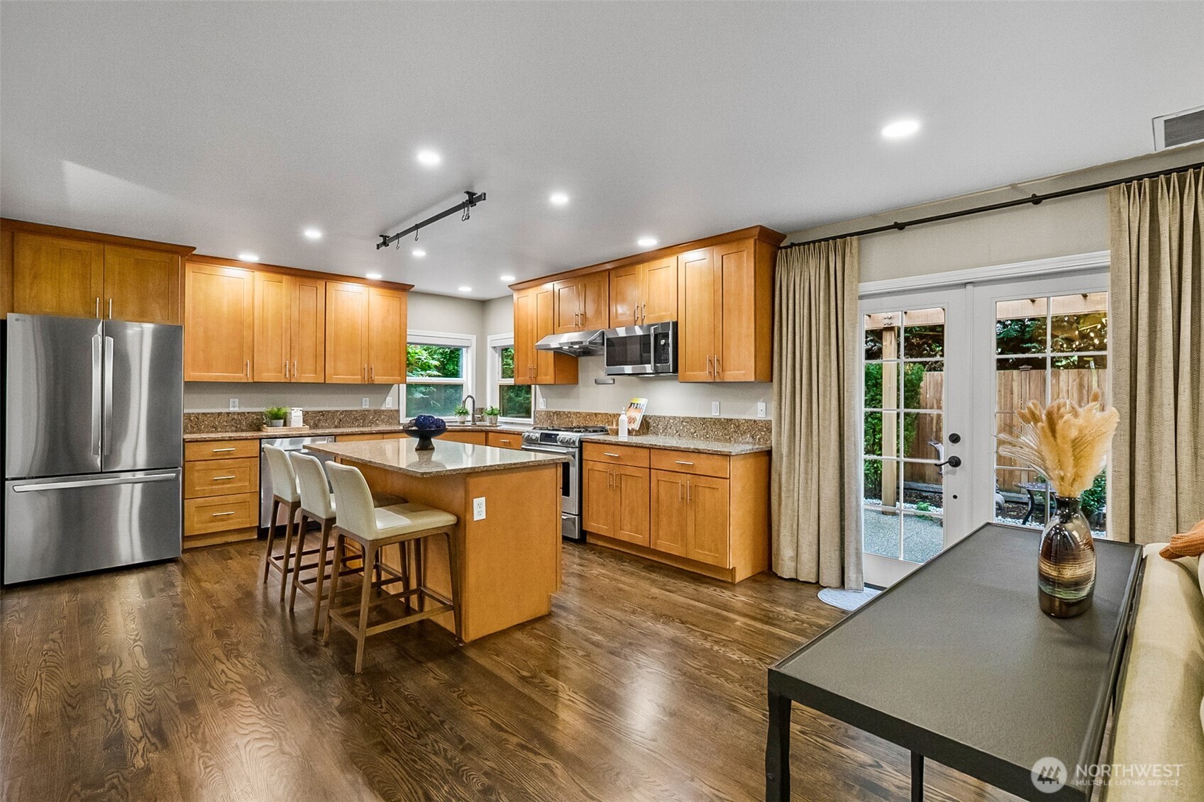 423 170th Place Property Photo 14