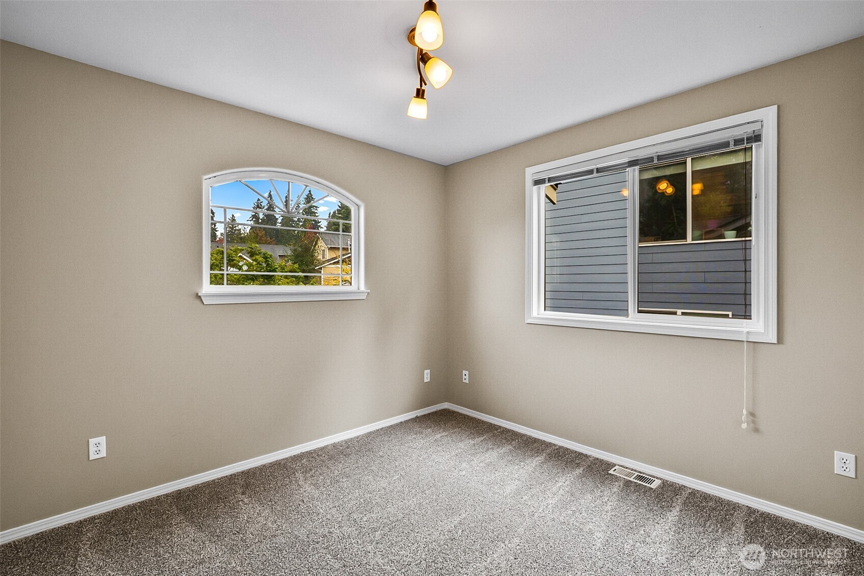 423 170th Place Property Photo 22