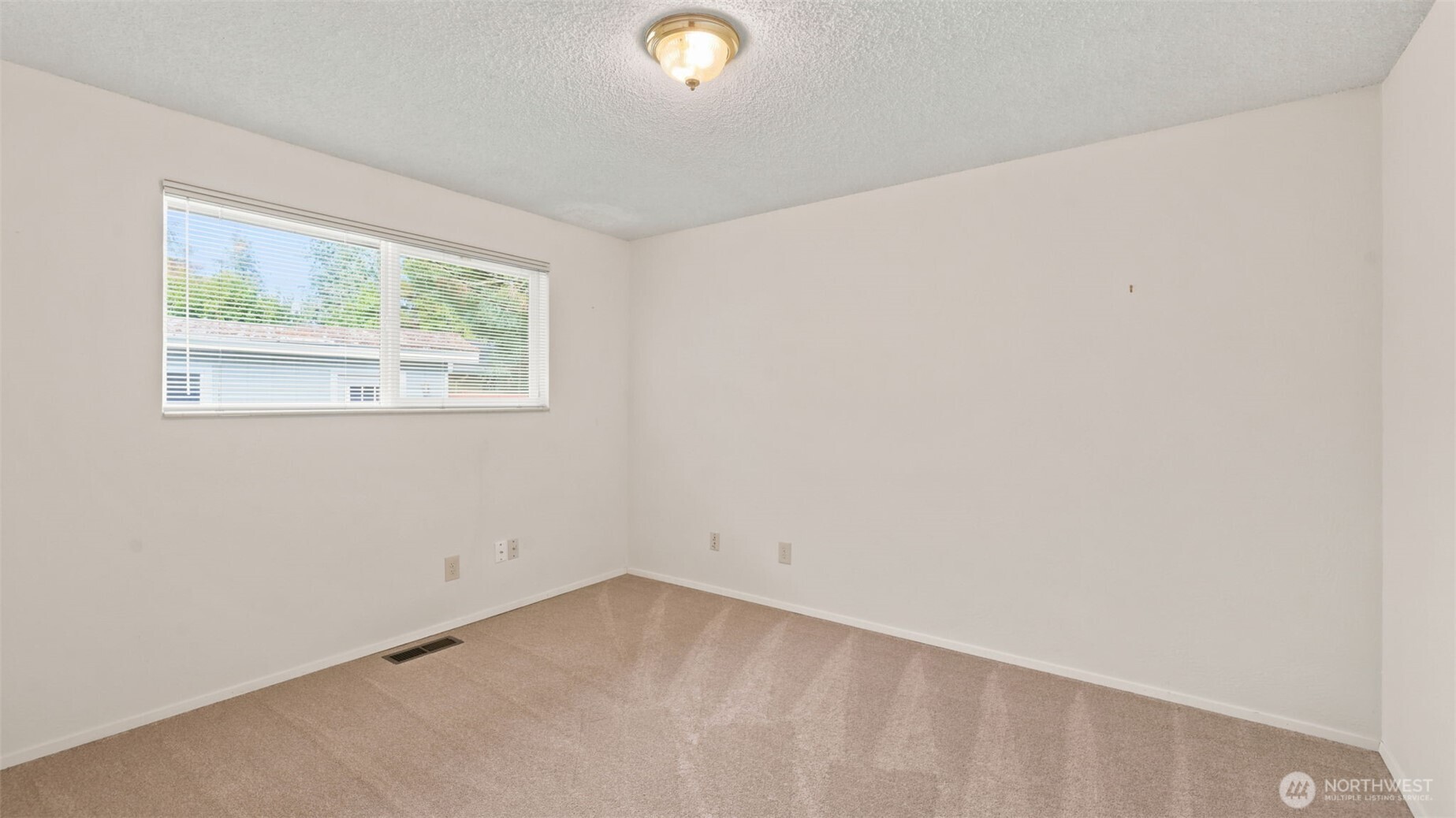 17809 147th Avenue Property Photo 14