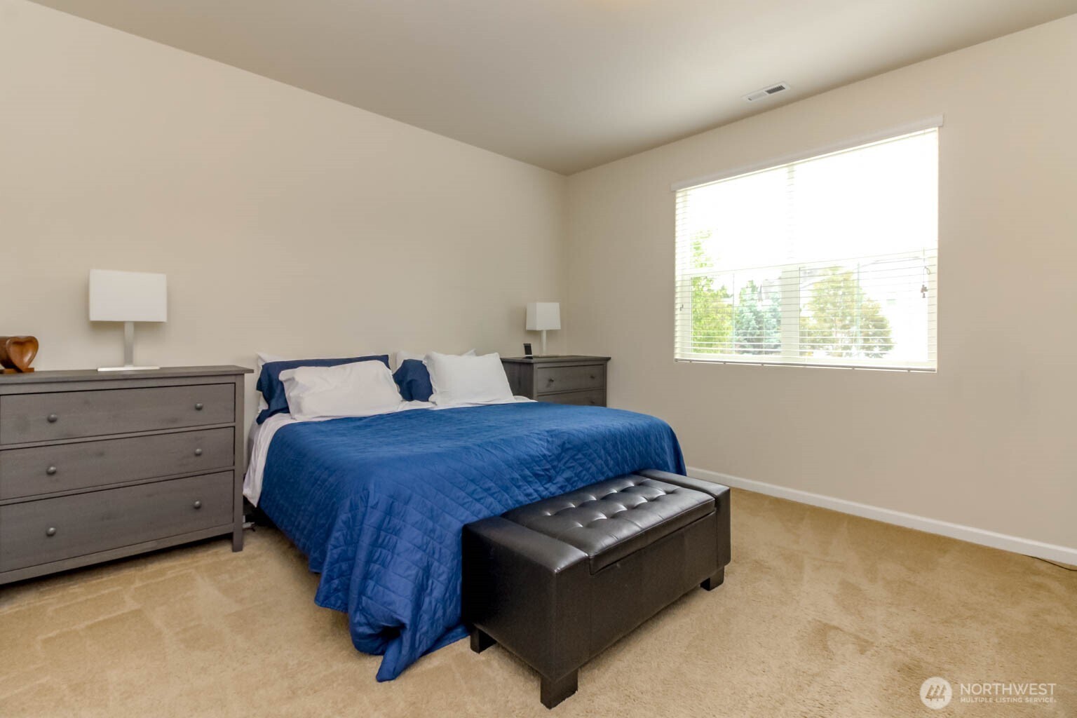 1909 195th Street Ct Property Photo 9