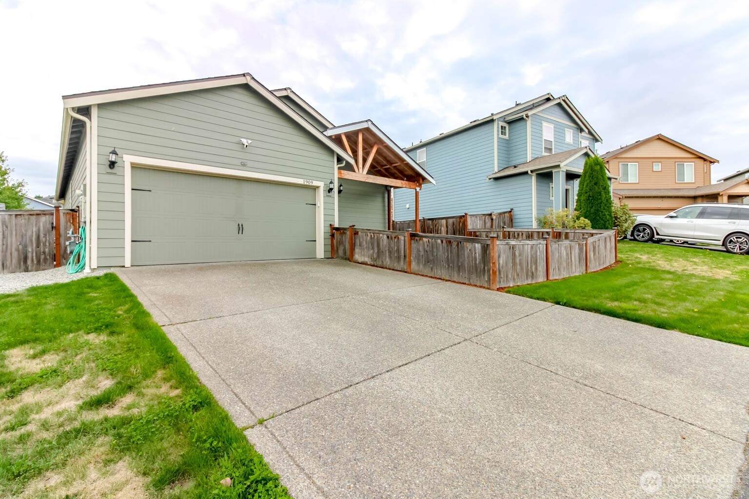 1909 195th Street Ct Property Photo 33
