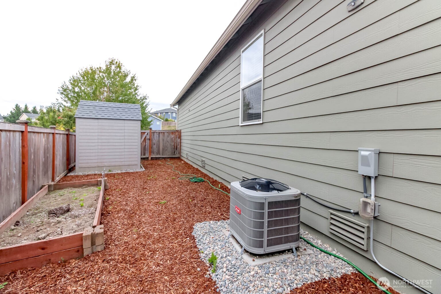 1909 195th Street Ct Property Photo 36