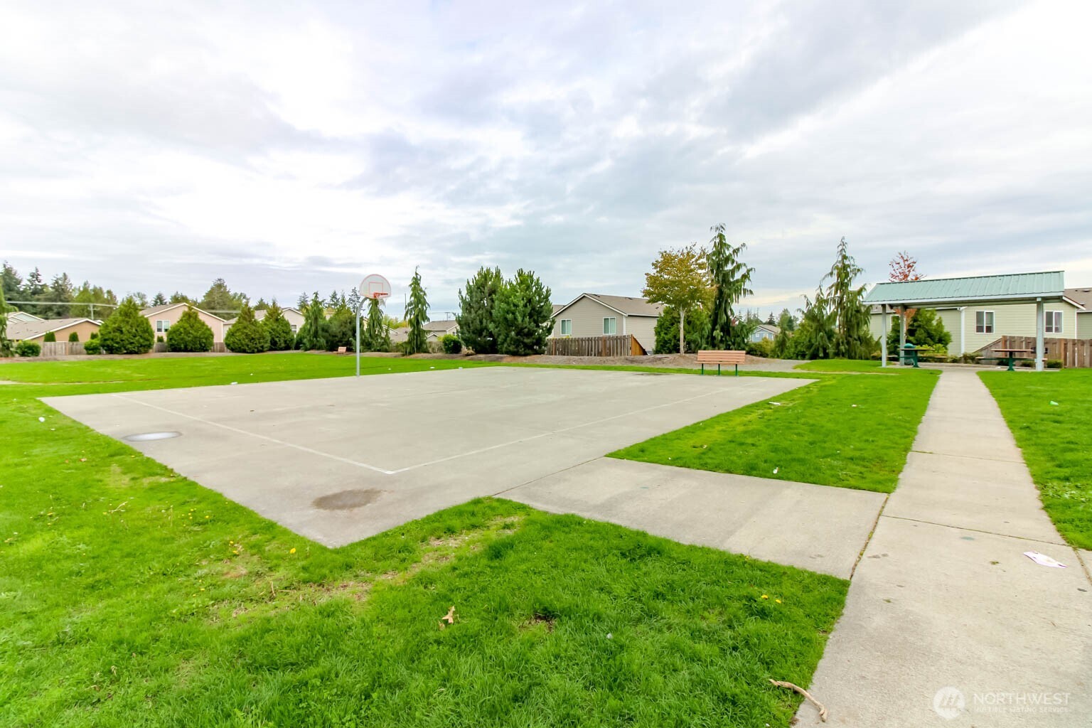 1909 195th Street Ct Property Photo 38