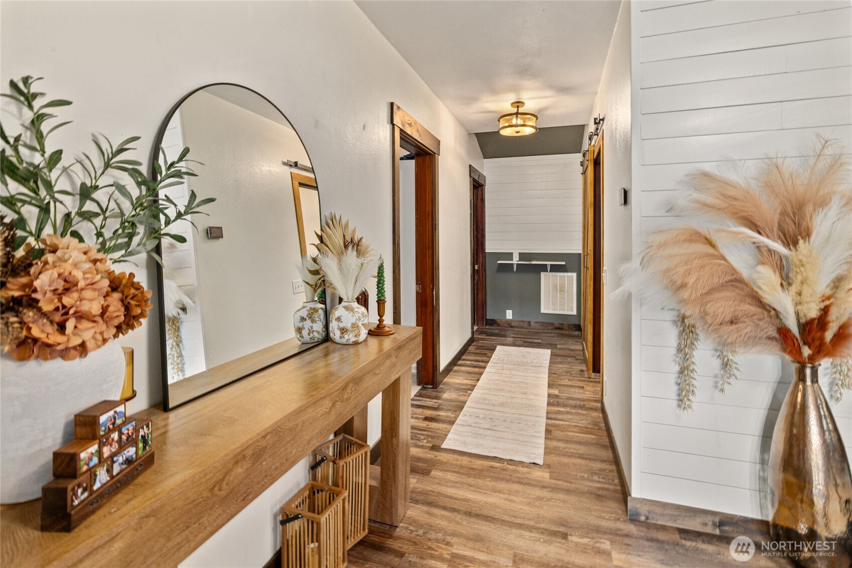 516 Lincoln Ave Property Photo 3