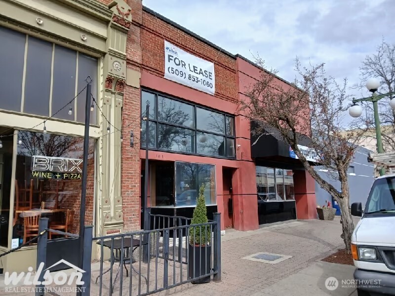 107 W 3rd Avenue Property Photo 1