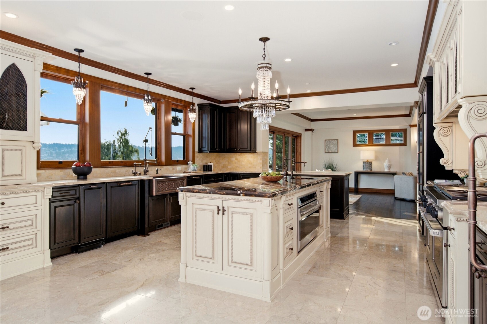 2845 E Lake Sammamish Parkway Property Photo 11
