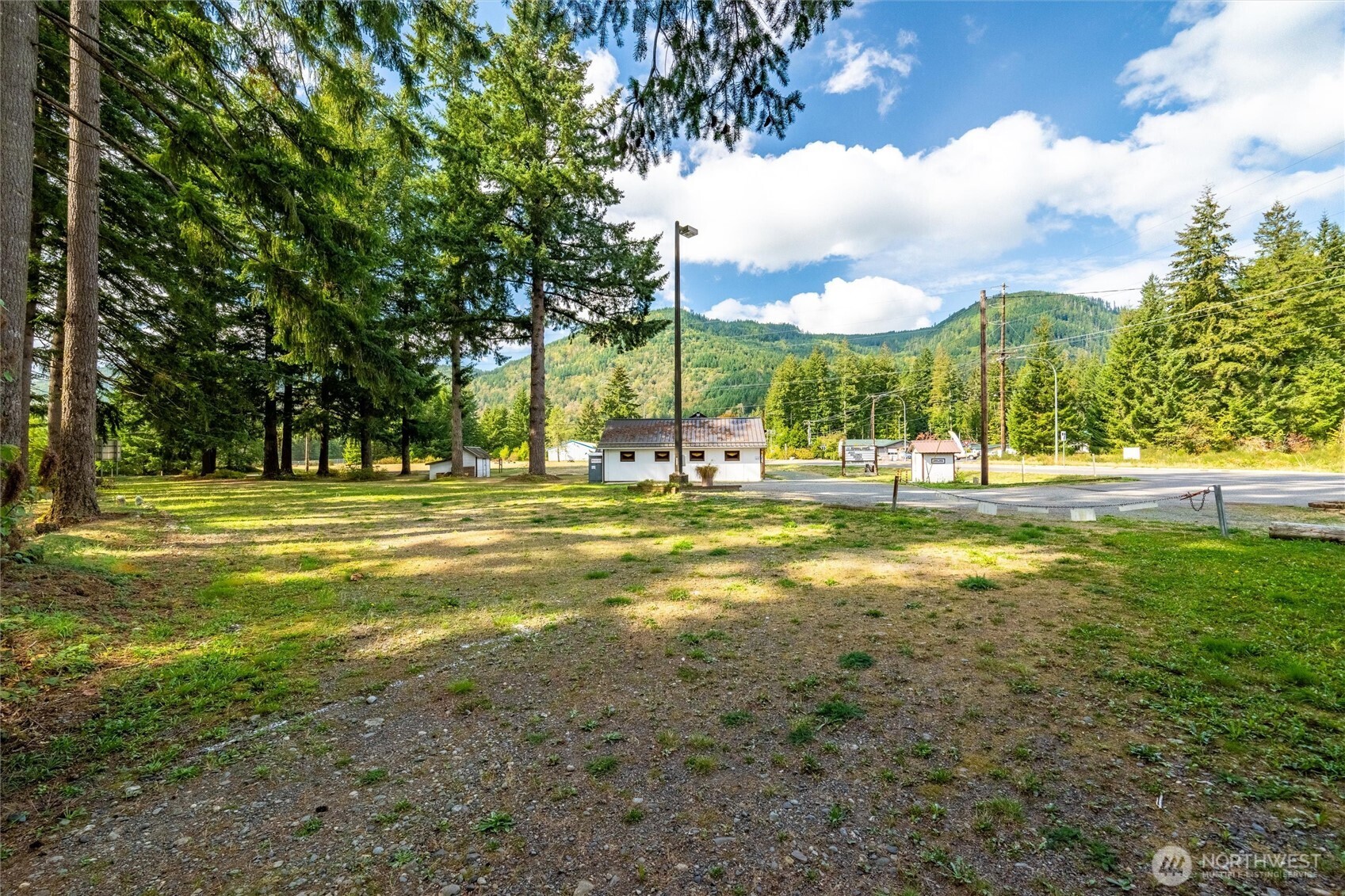 6449 Mt Baker Highway Property Photo 14