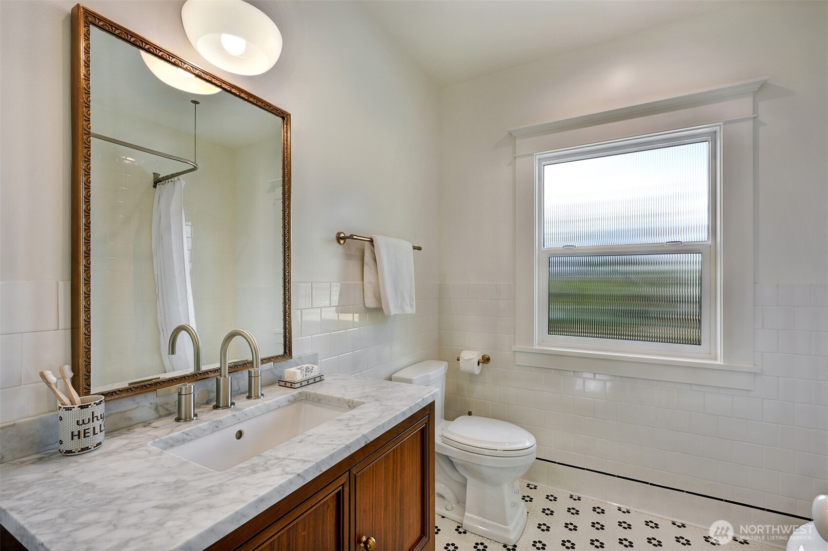 4106 Burke Avenue Property Photo 27