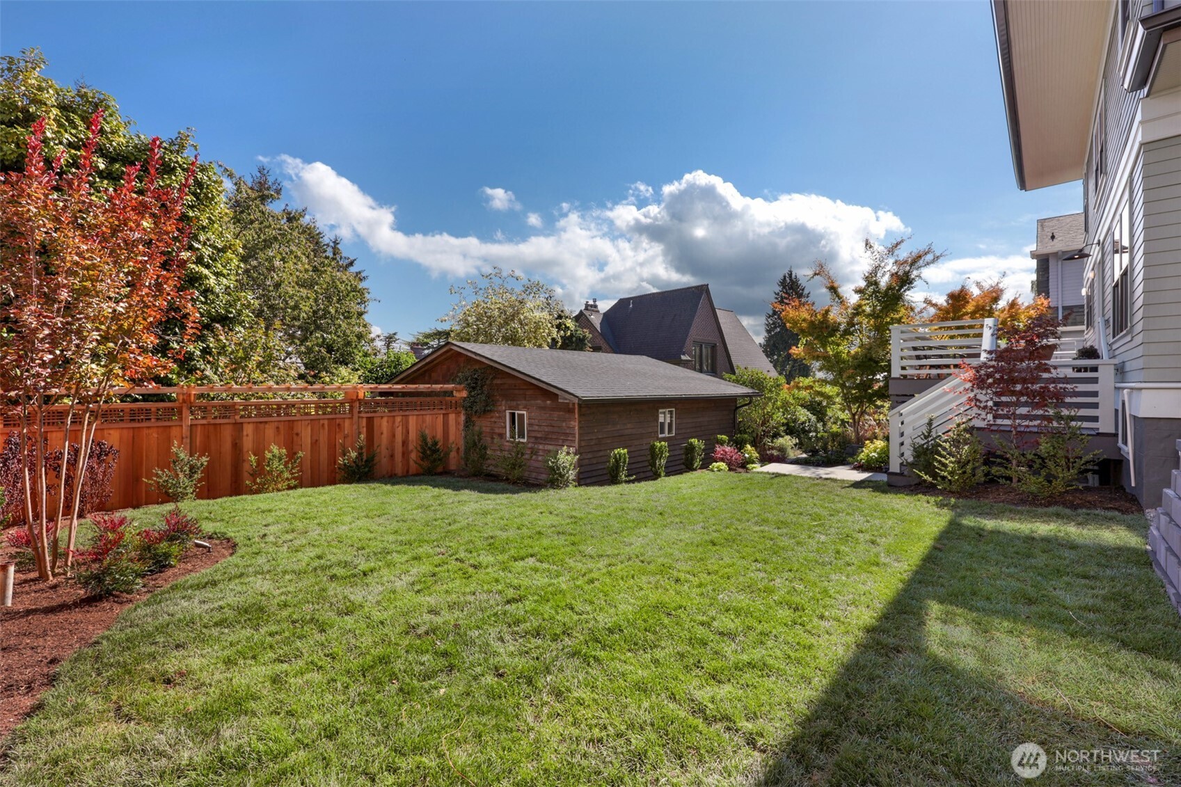 4106 Burke Avenue Property Photo 34