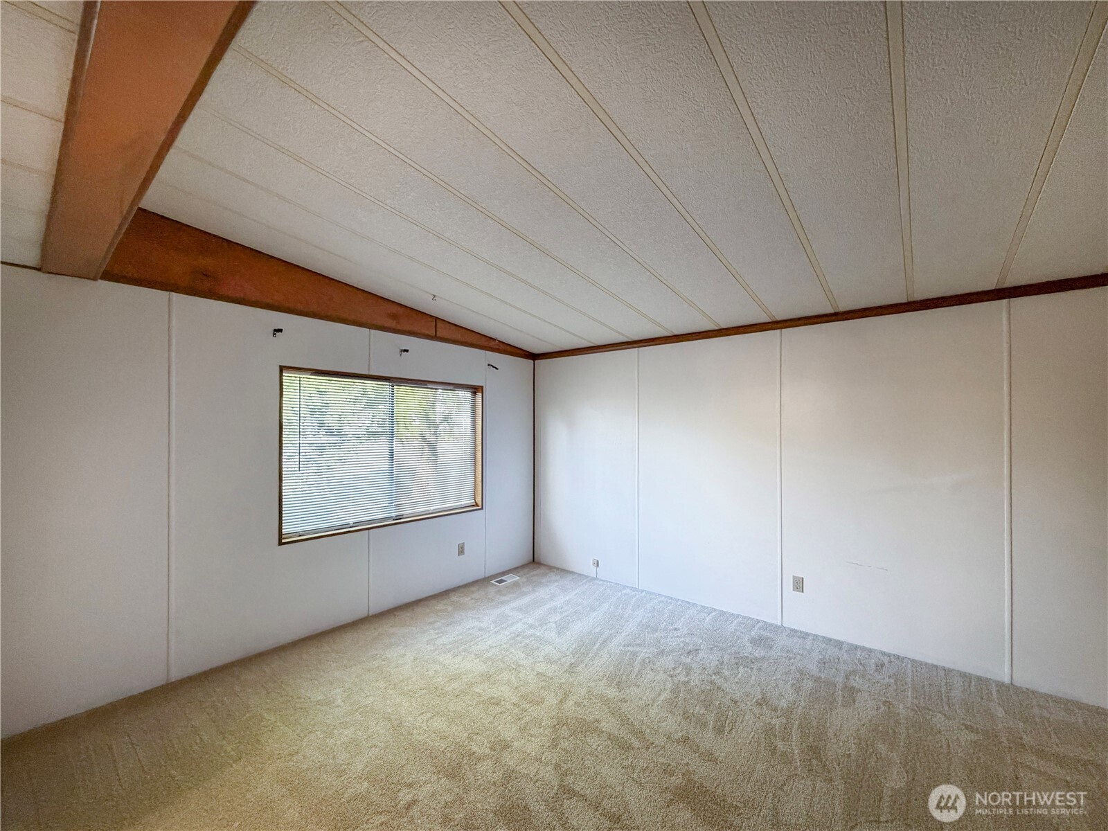 2500 S 370th Street 56 Property Photo 15