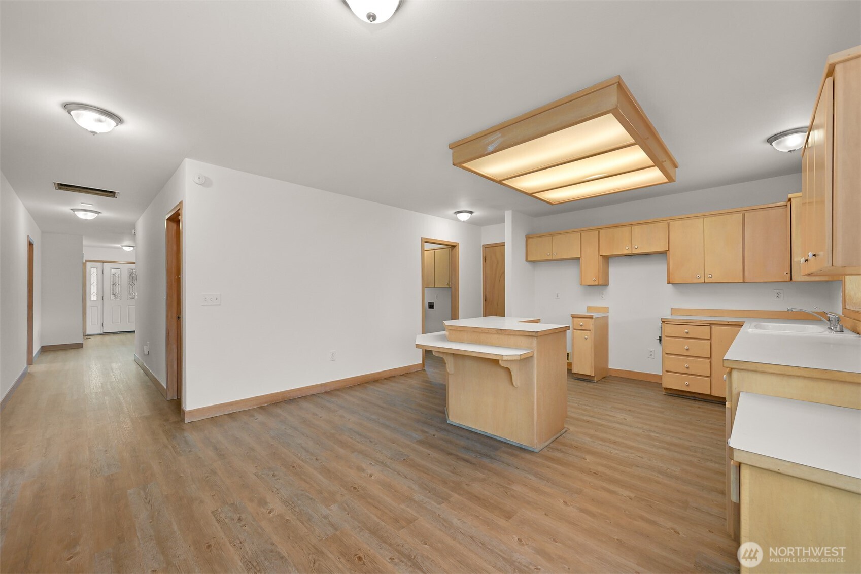 125 Greens Lane Property Photo 10