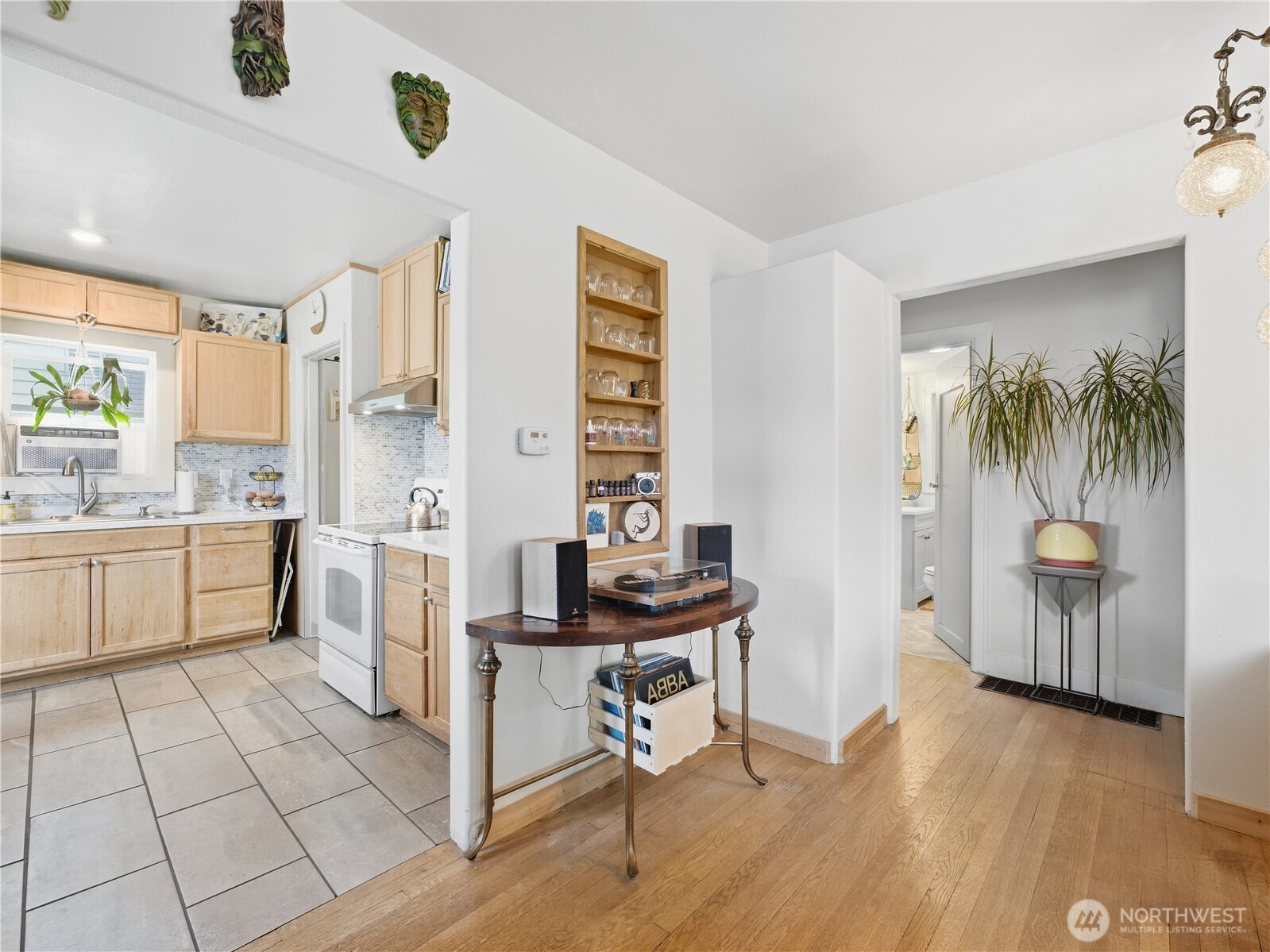 777 Monroe Street Property Photo 10
