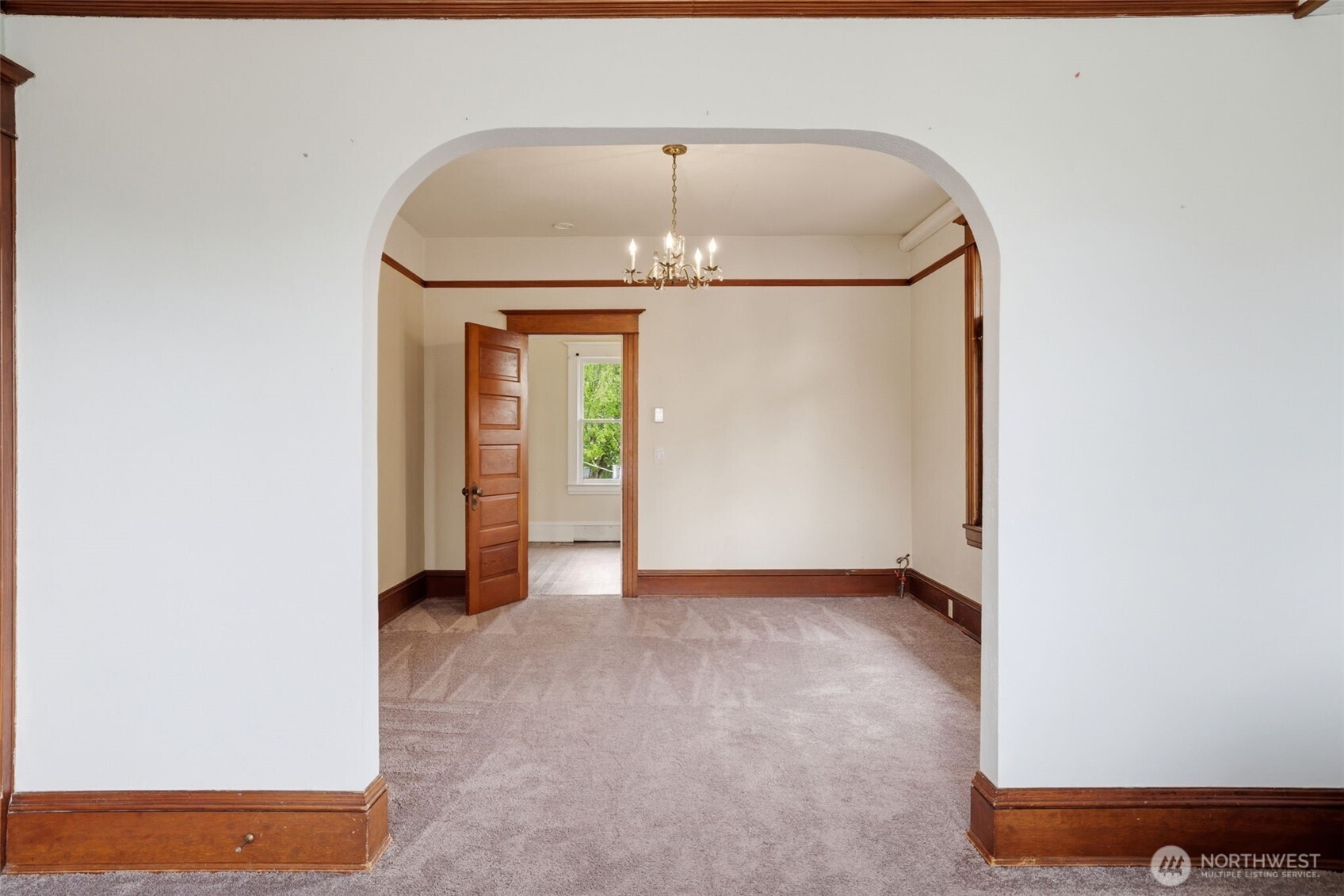 6238 Woodlawn Avenue Property Photo 18