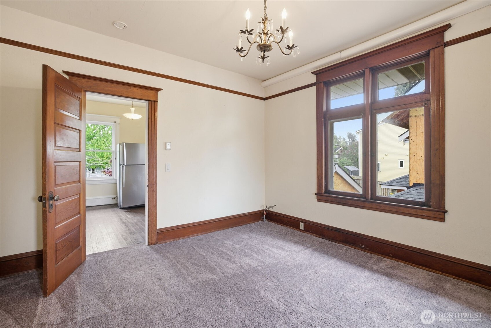6238 Woodlawn Avenue Property Photo 19