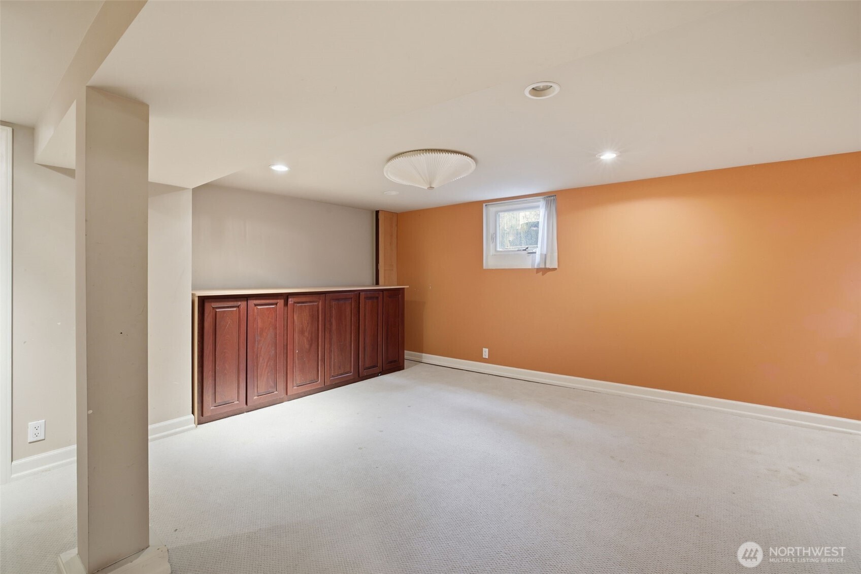 6238 Woodlawn Avenue Property Photo 31
