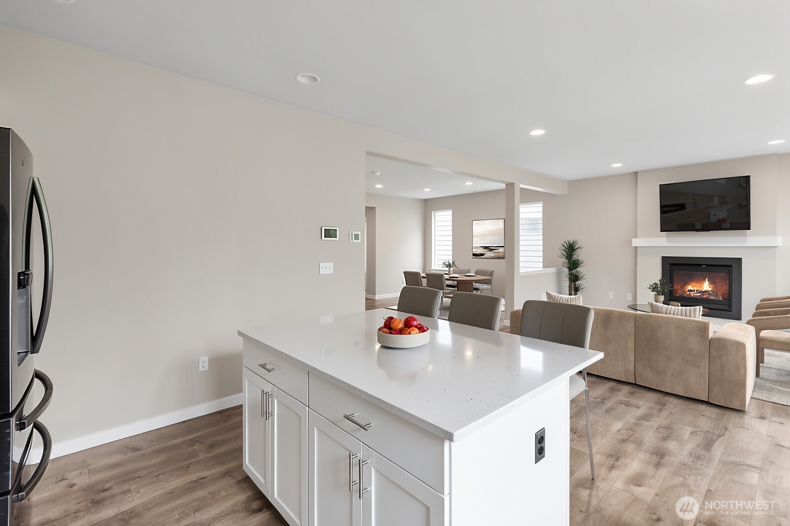 10510 35th Street Property Photo 8