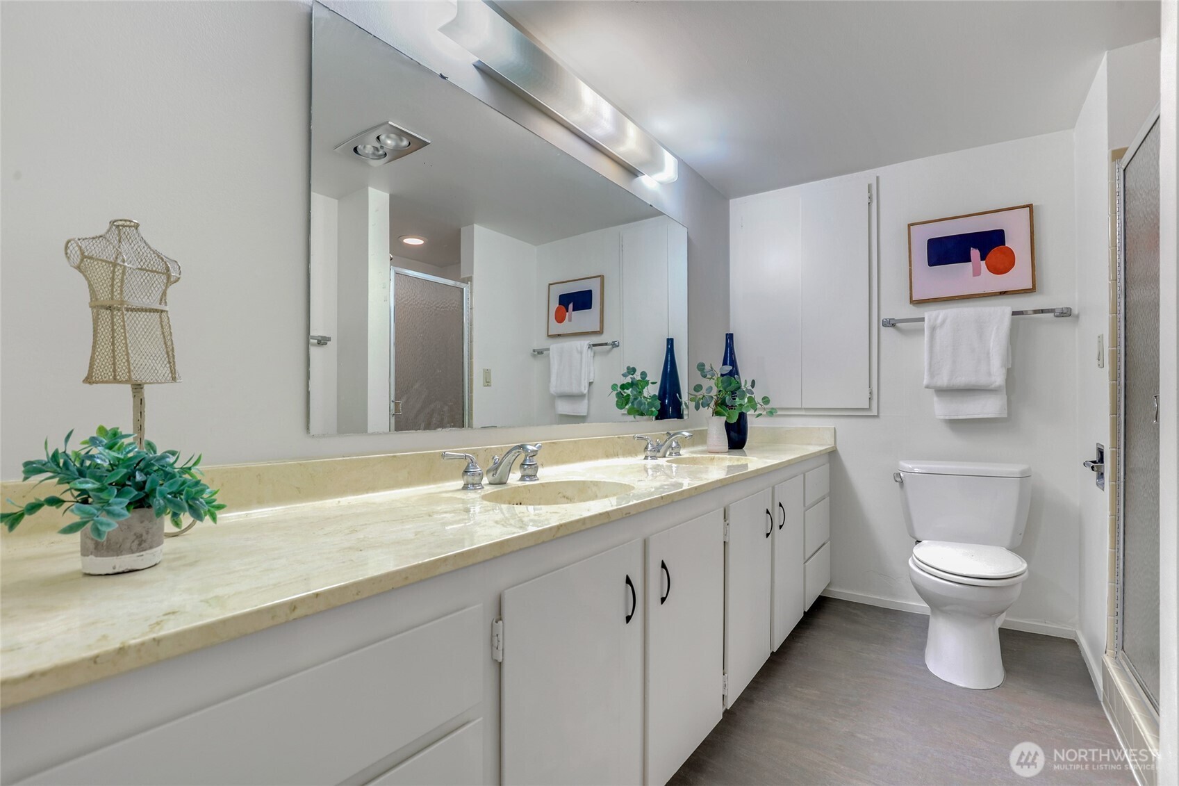 8003 Sand Point Way B23 Property Photo 16