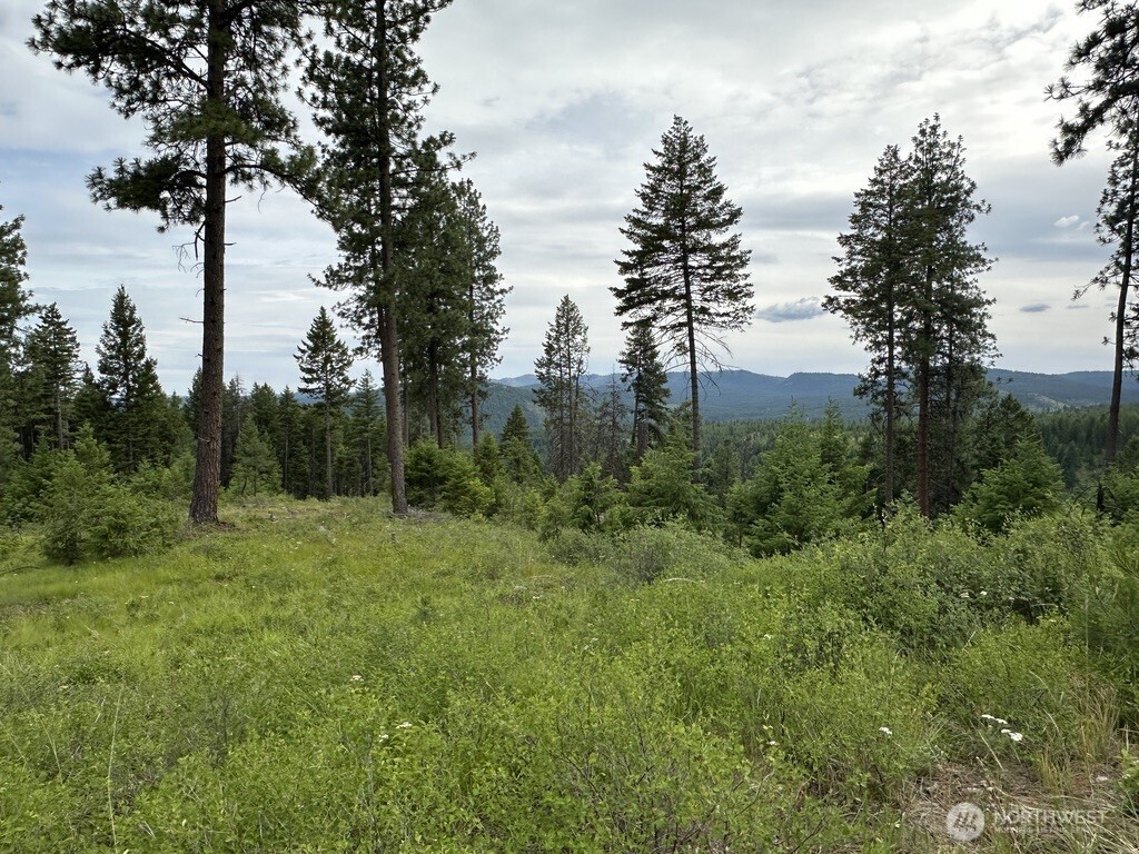 3600 Sheridan Road P Property Photo 1