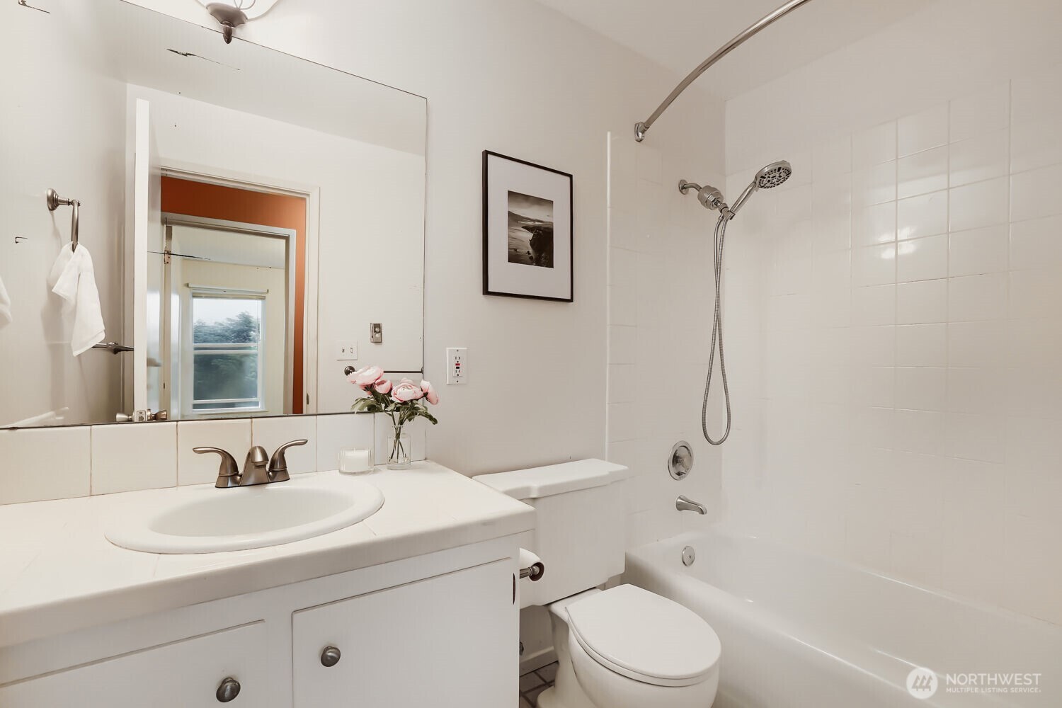 550 Elm Way 206 Property Photo 17