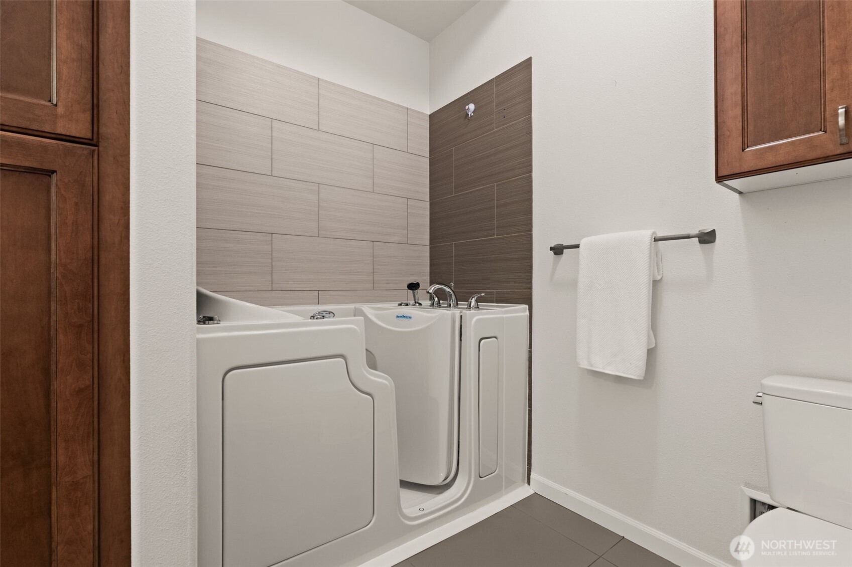 5003 Main Street 104 Property Photo 23