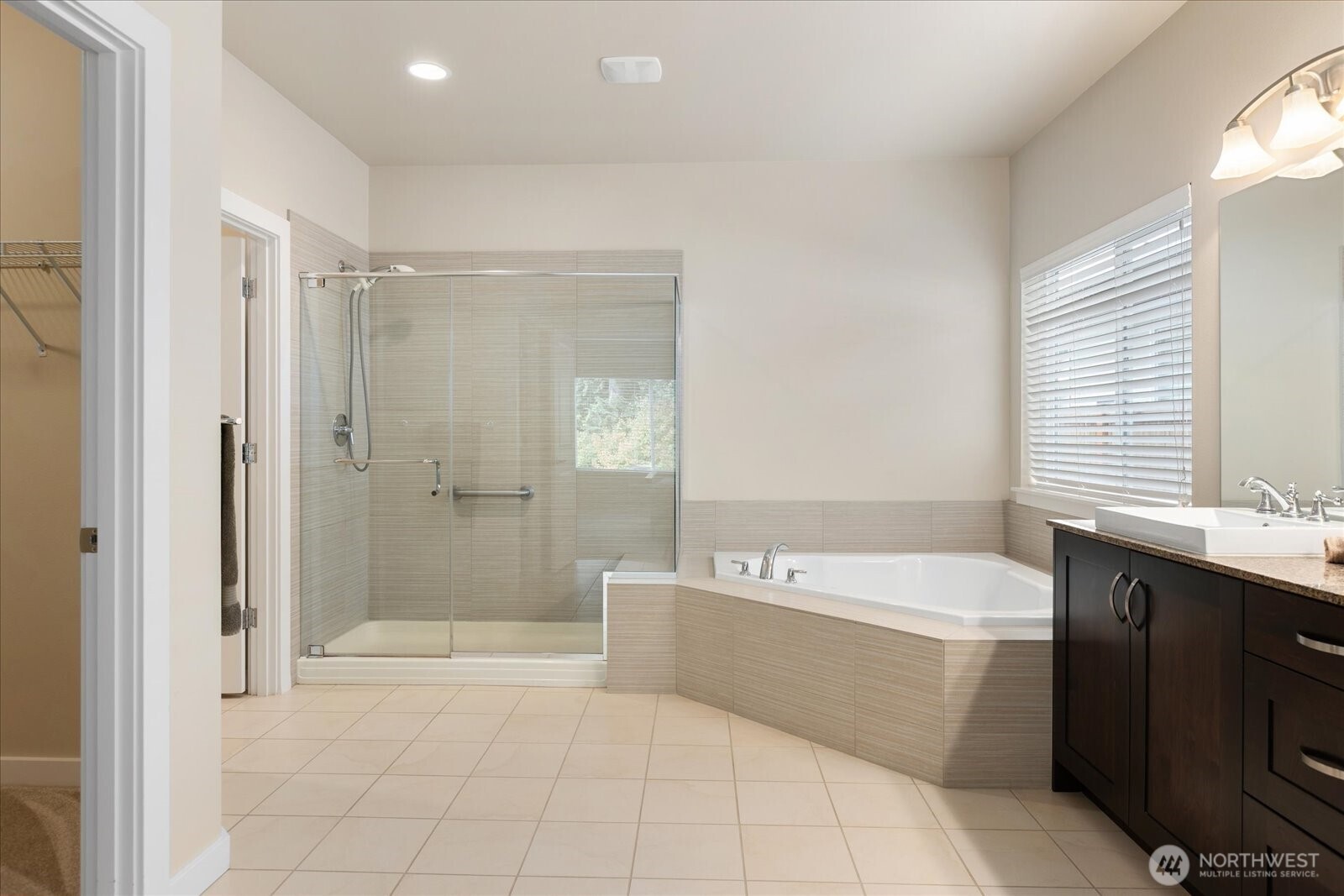 15380 Se 160th Place Property Photo 27