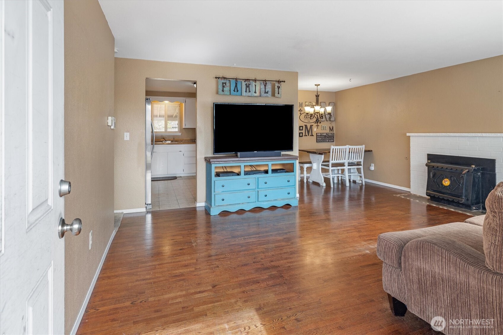 1731 117th Street Property Photo 3