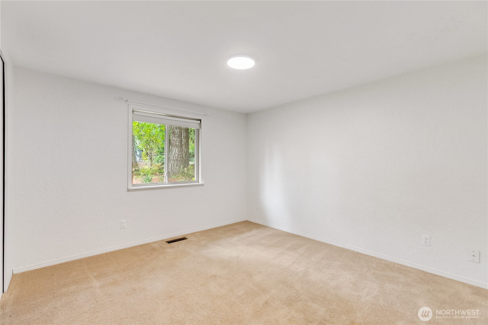 91 Ne Rainier Place Property Photo 26