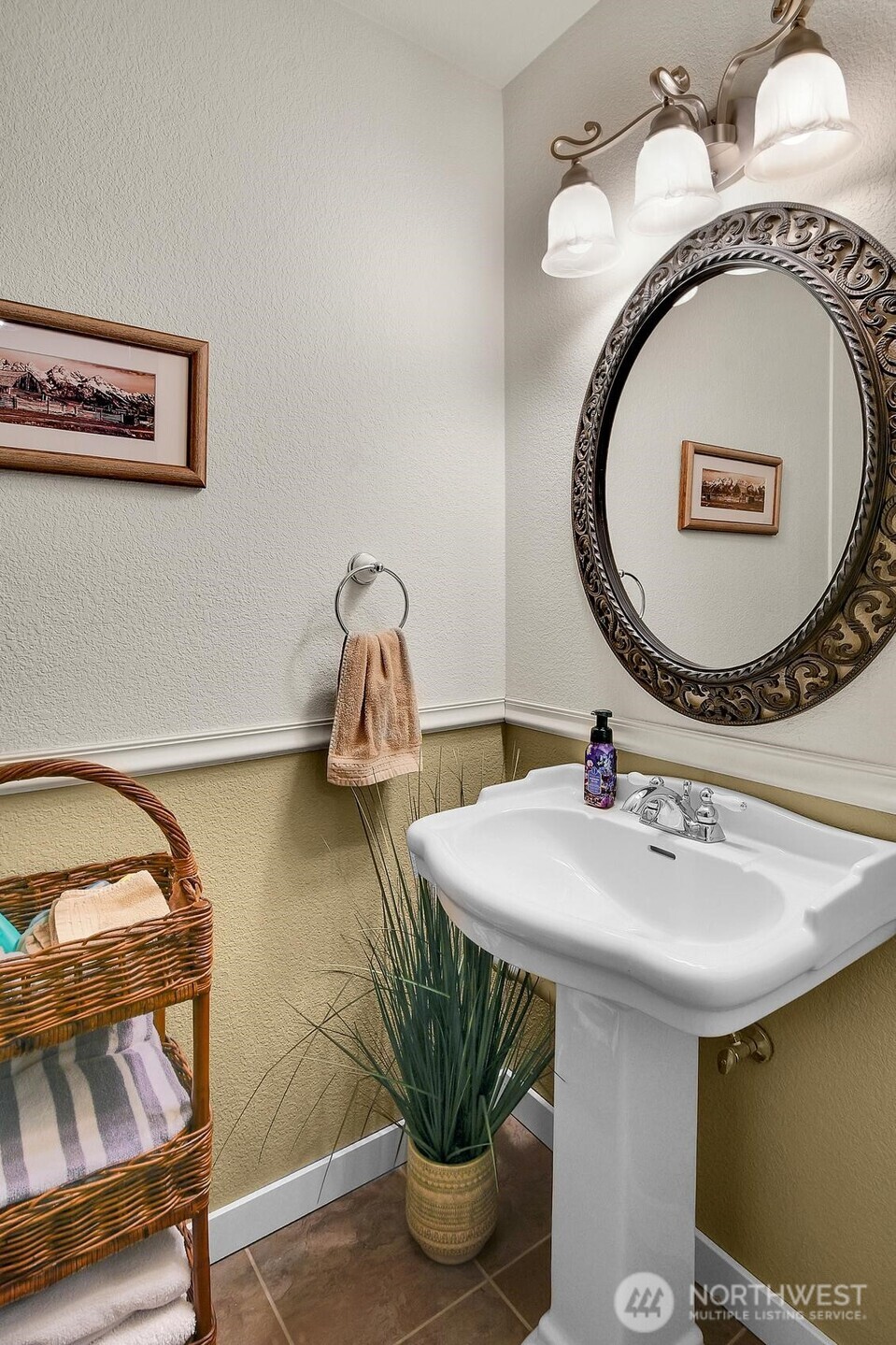 16226 2nd Place Property Photo 22
