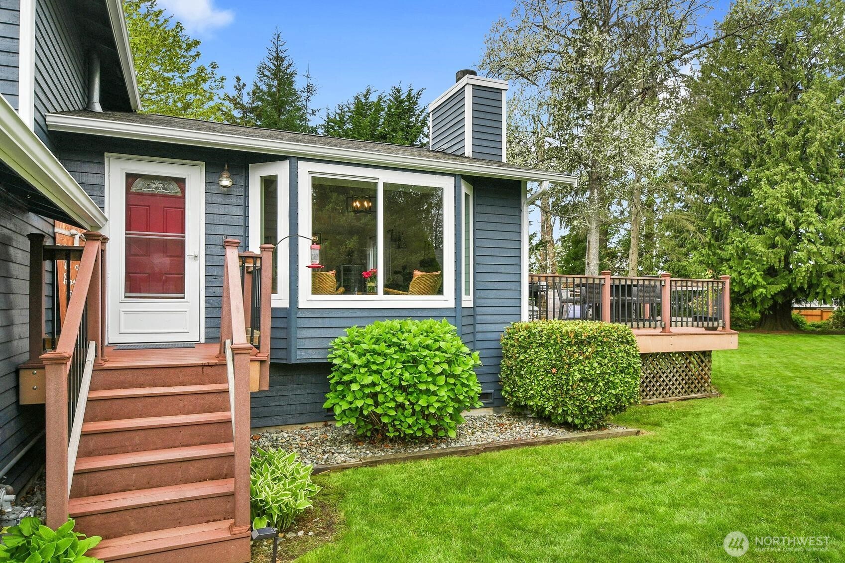 16226 2nd Place Property Photo 29