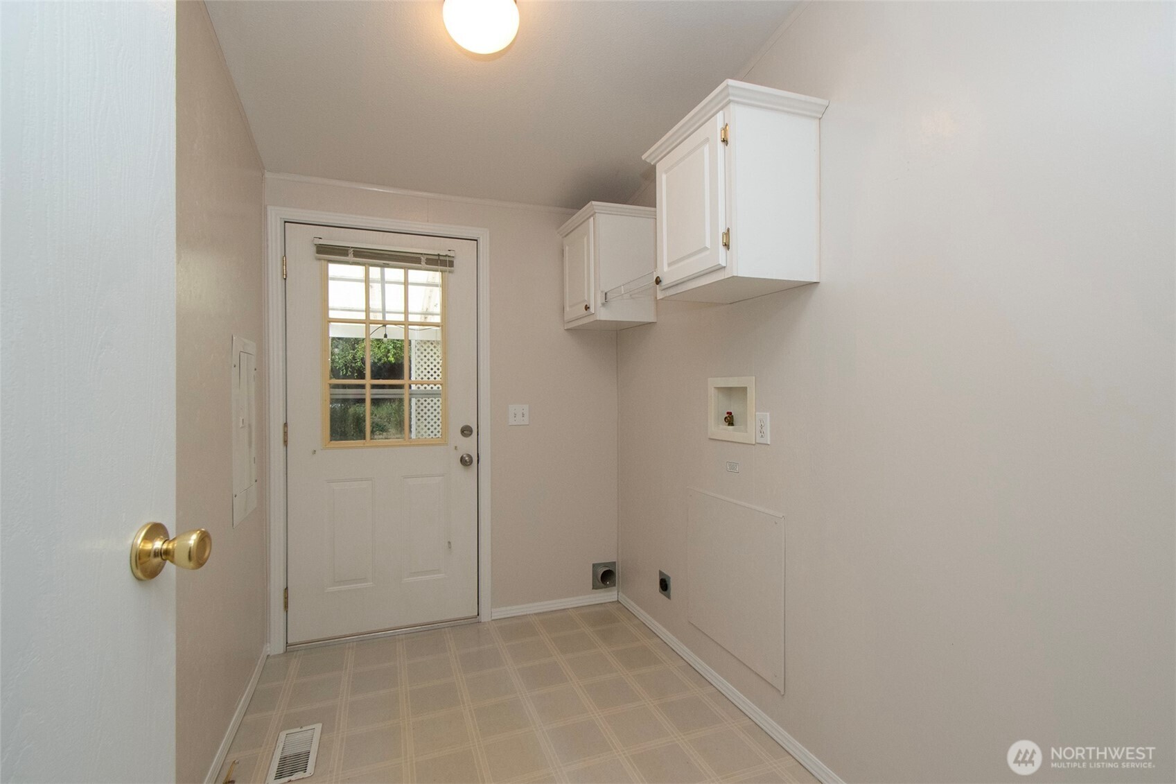 251 Heather Circle Property Photo 27