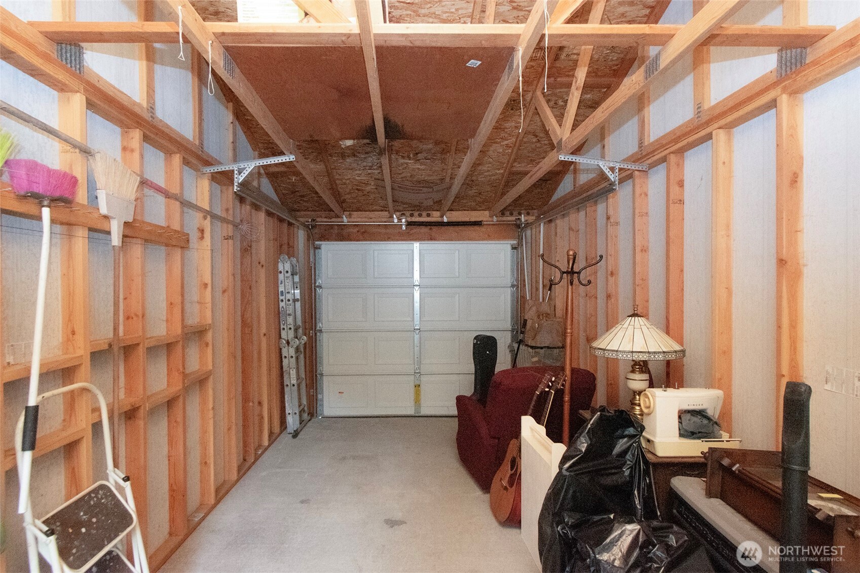 251 Heather Circle Property Photo 29