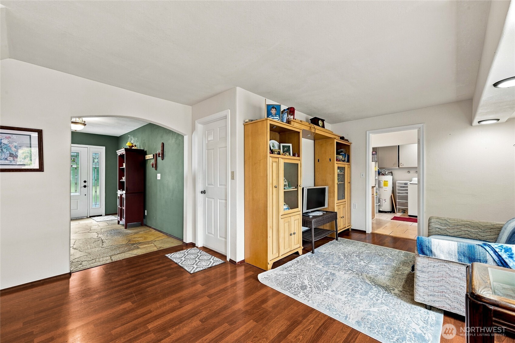 2917 Sawall Avenue Property Photo 5