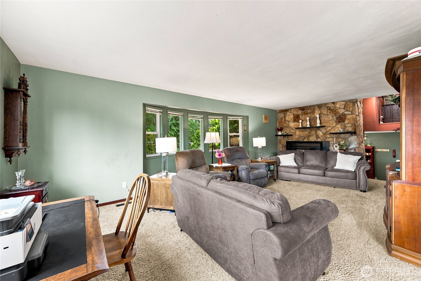 2917 Sawall Avenue Property Photo 11