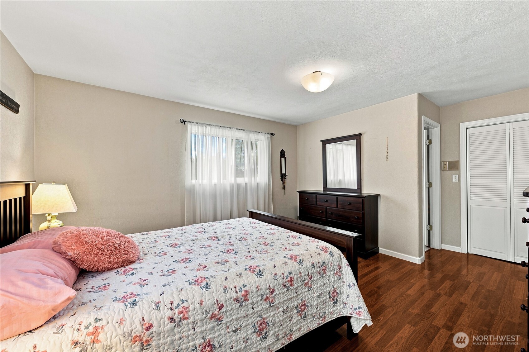 2917 Sawall Avenue Property Photo 17
