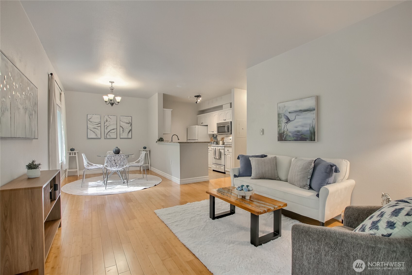 801 N N Rainier Avenue B309 Property Photo 6