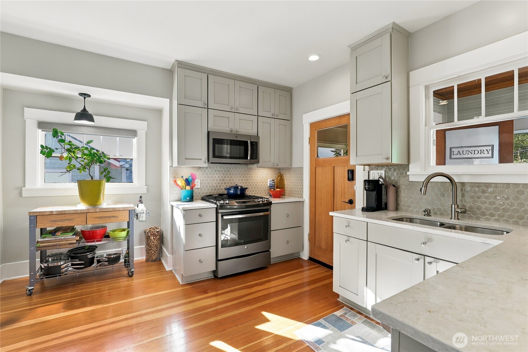 3930 S Ferdinand Street Property Photo 11