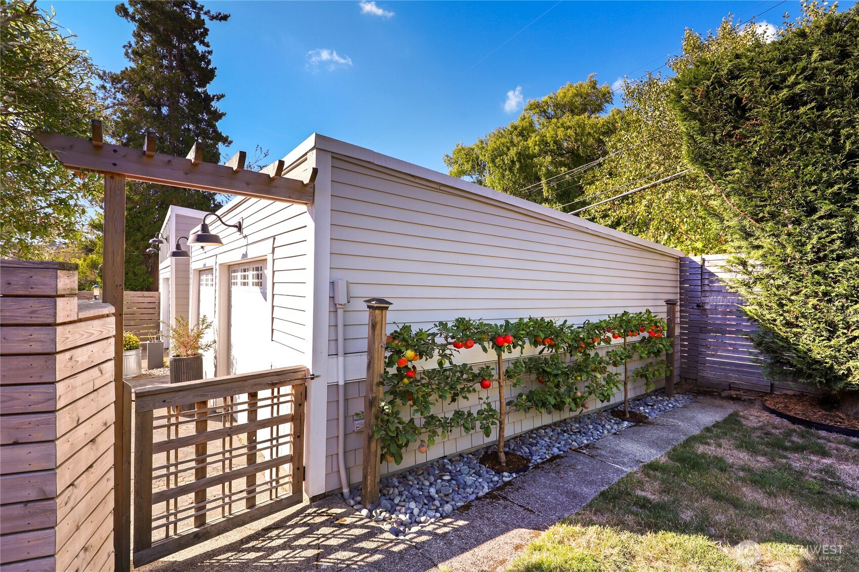 3930 S Ferdinand Street Property Photo 24