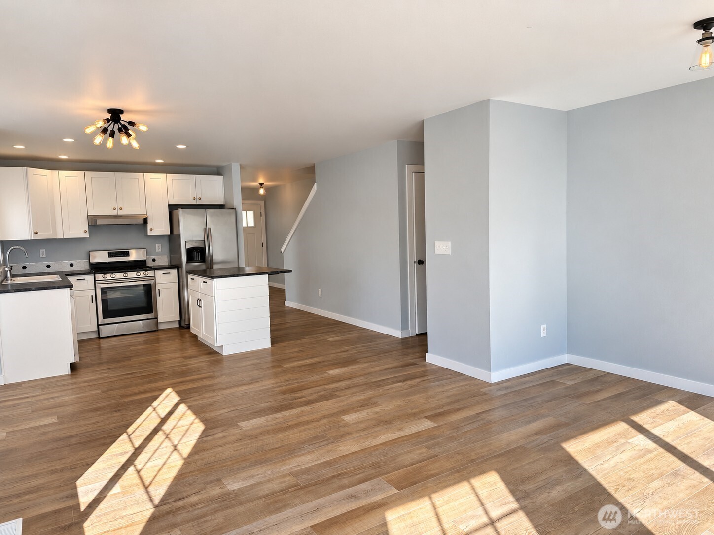 2938 St. Paul Street Property Photo 5