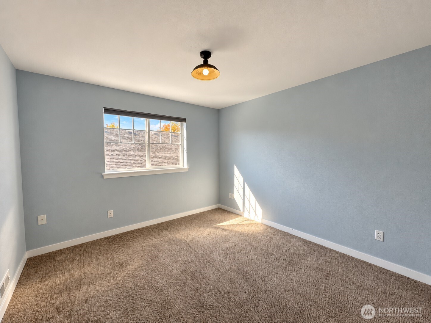 2938 St. Paul Street Property Photo 21