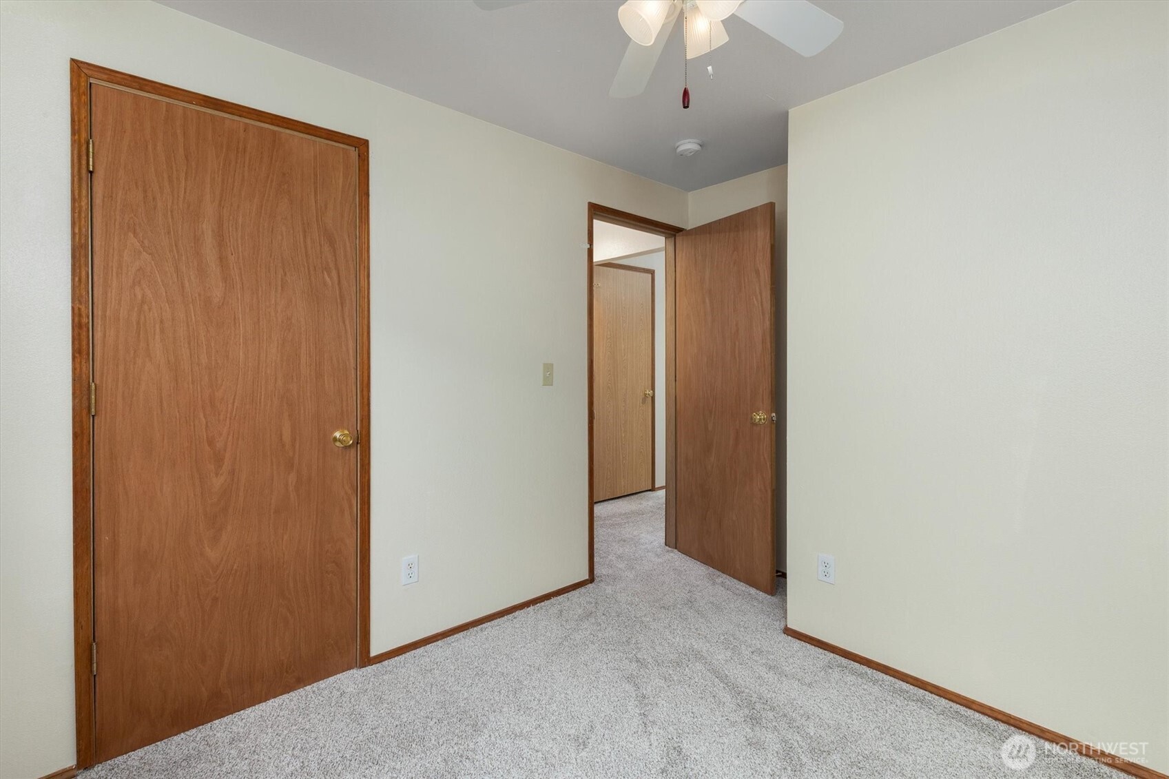 307 Solberg Street Property Photo 16