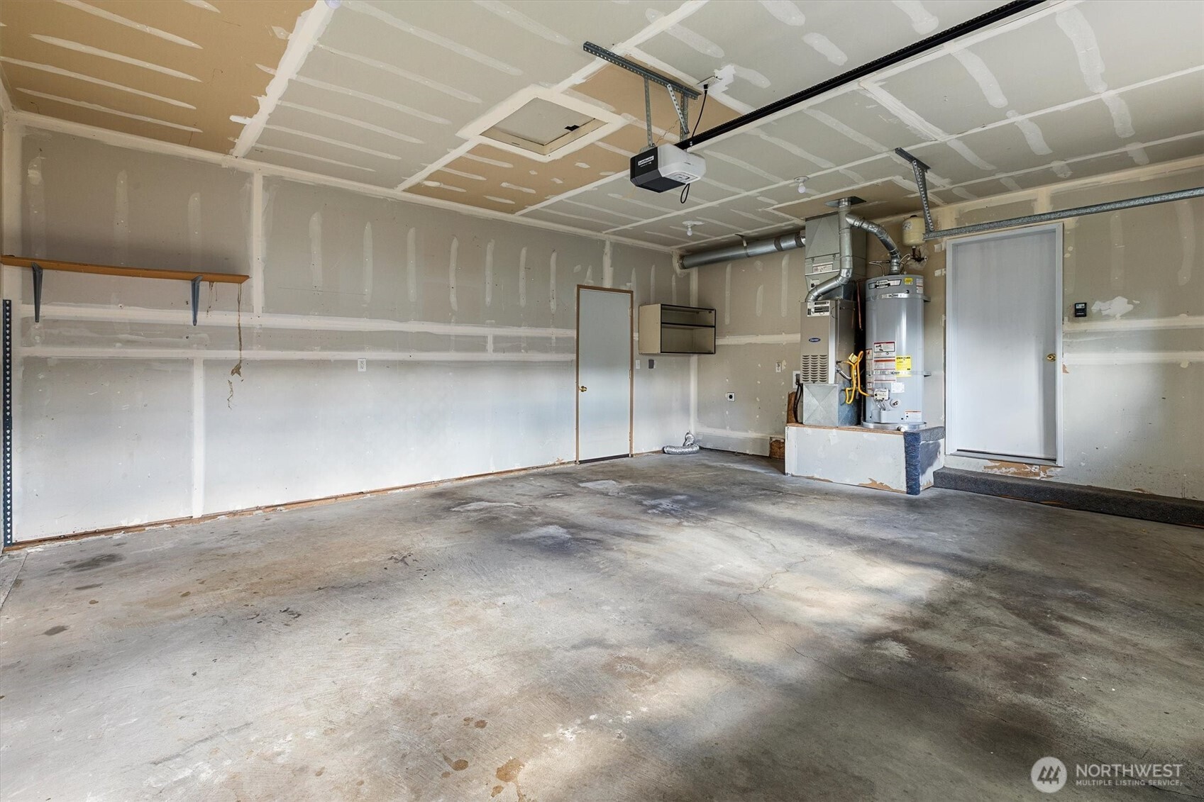307 Solberg Street Property Photo 29