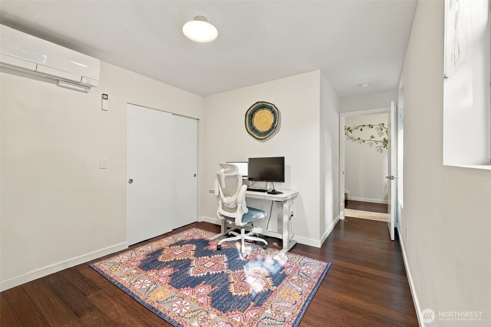 8644 Delridge B Property Photo 18