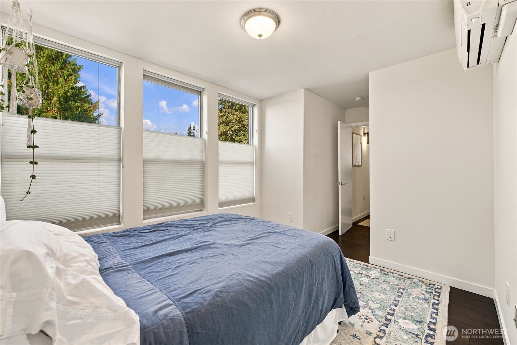 8644 Delridge B Property Photo 23