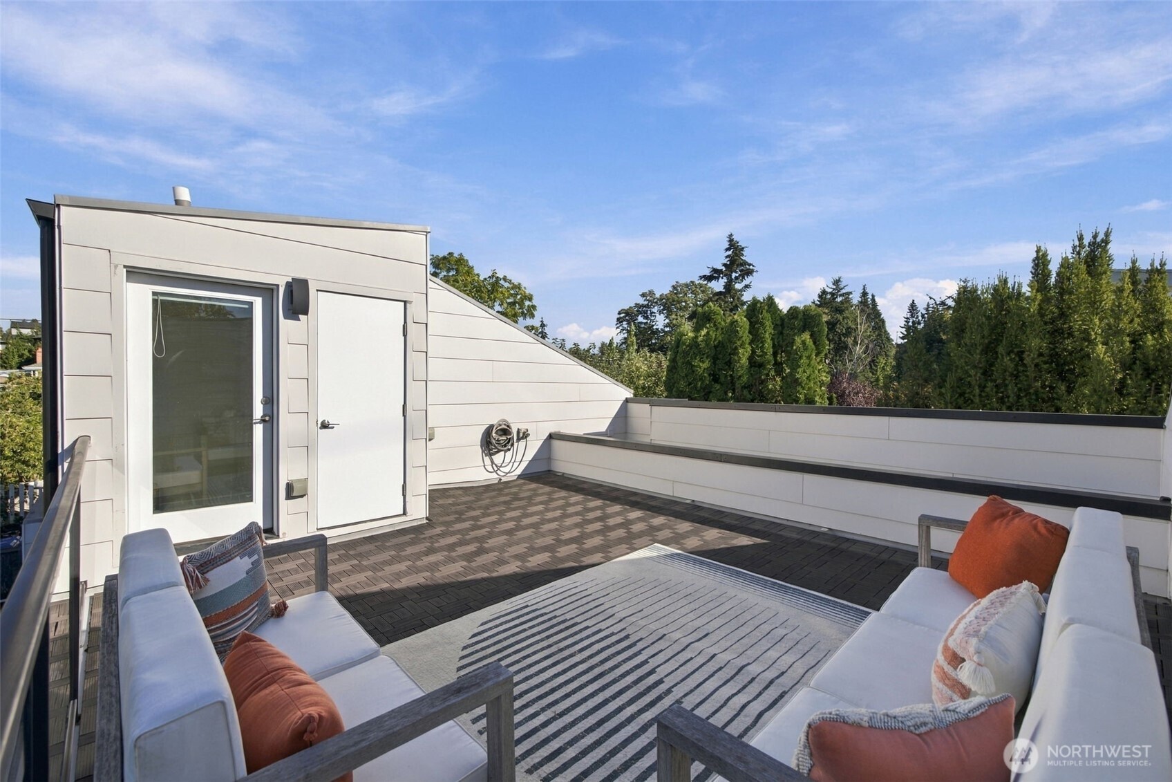 8644 Delridge B Property Photo 27