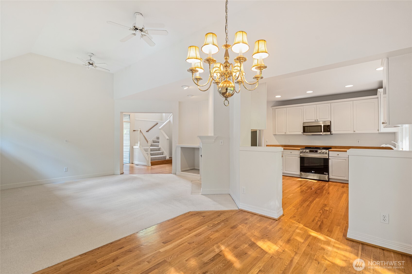1728 164th Street Property Photo 5