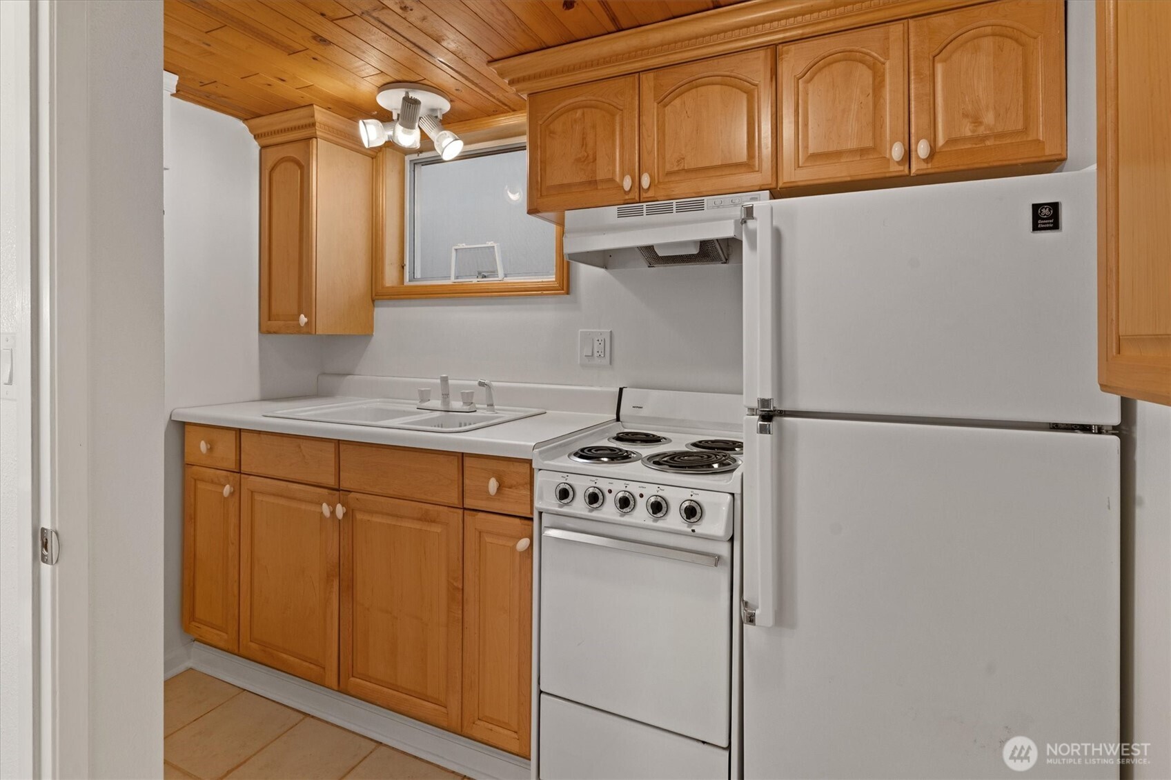 1817 Nw 77th Street Property Photo 19