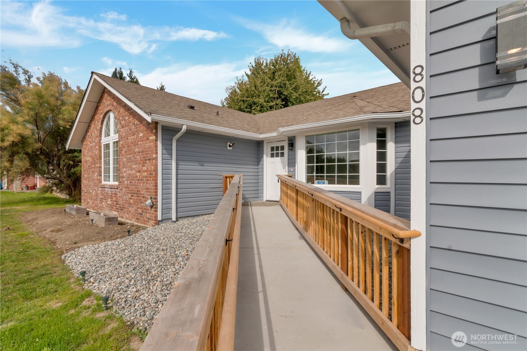 808 Sauk Mountain Drive Property Photo 17