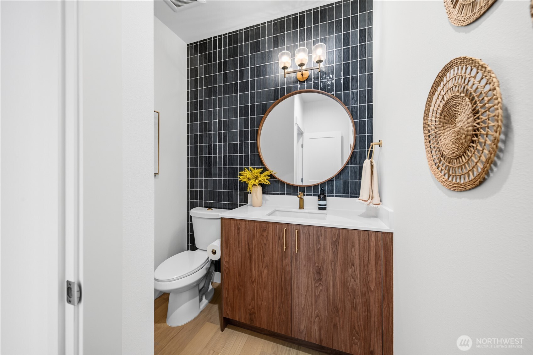 14342 Bagley Avenue Property Photo 15