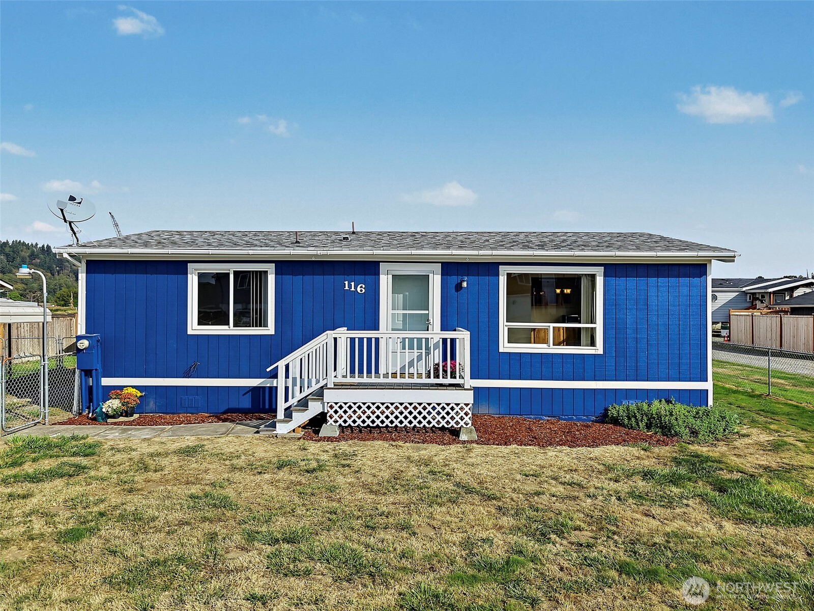 116 3rd Avenue Property Photo 3